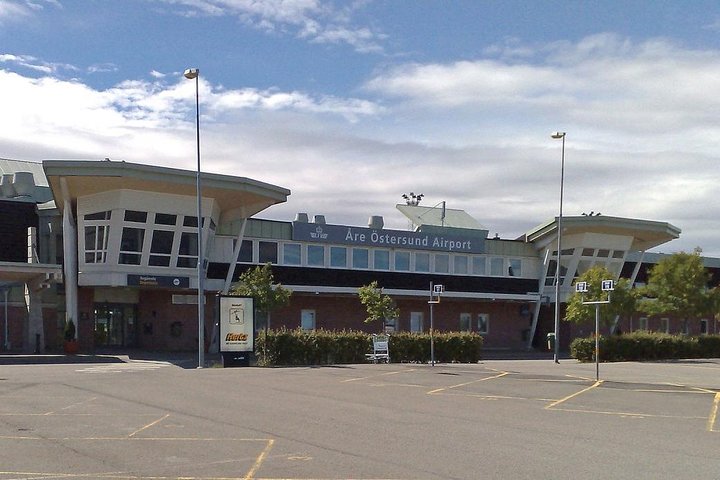 Ostersund Private Transfer from Ostersund (OSD) airport to central Ostersund