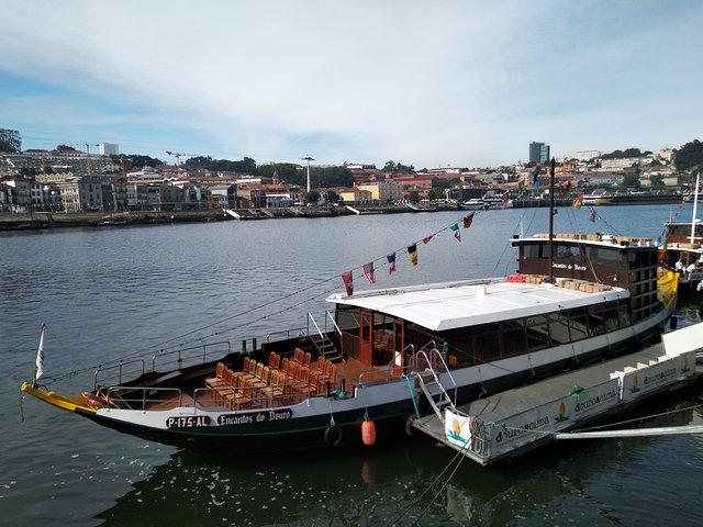 Transfer Oporto - Aeroport / Up to 4 passengers
