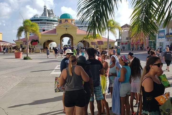 St. Kitts Scenic Island Tour with Beach Option