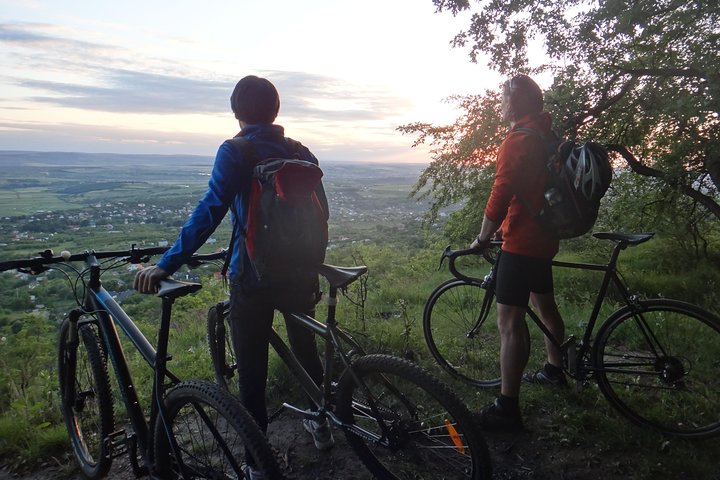 Private bike trip around Iasi