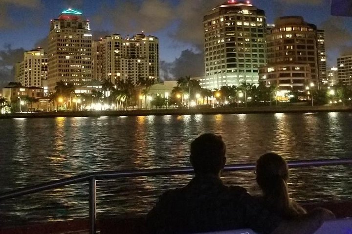 Scenic Hakuna Matata Sunset Cruise in West Palm Beach