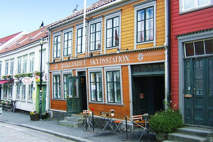 Trondheim Private Transfer from Trondheim (TRD) Airport to City centre