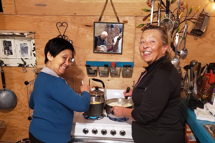 Intimate Aurora Tours Cozy Cabin Bucket List