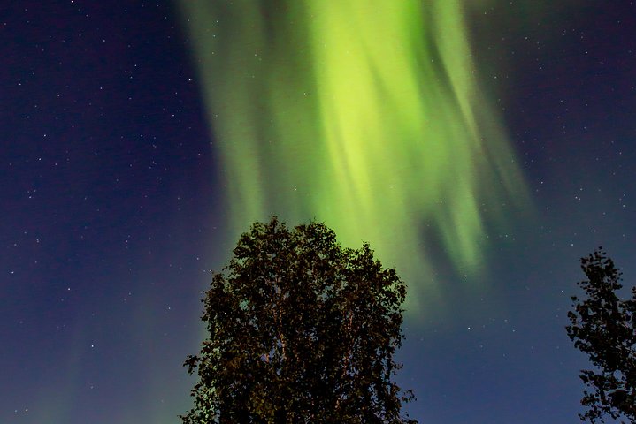 Intimate Aurora Tours Cozy Cabin Bucket List