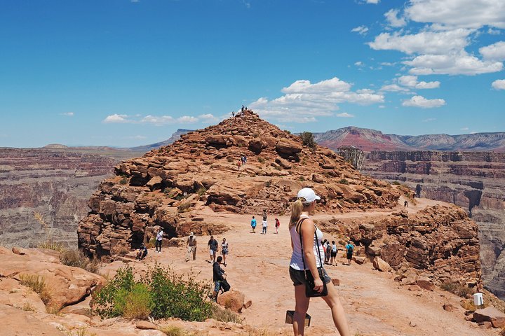 Grand Canyon West, Hoover Dam Stop, Breakfast, Lunch & Skywalk