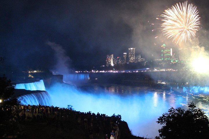 Niagara Falls Day & Night Tour from NYC