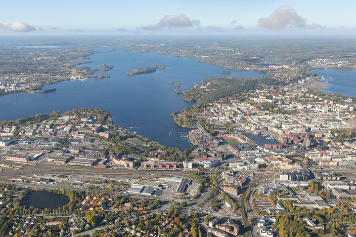 Tampere Private Transfer from Tampere city centre to Tampere airport