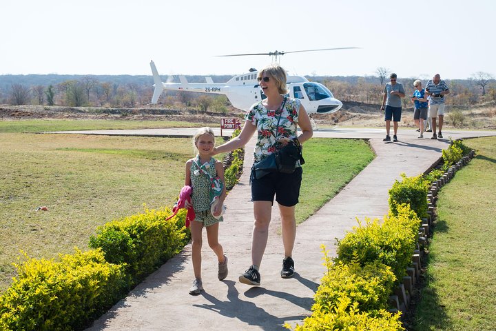 Helicopter Scenic Flight over Victoria Falls 12-13 minutes Flight