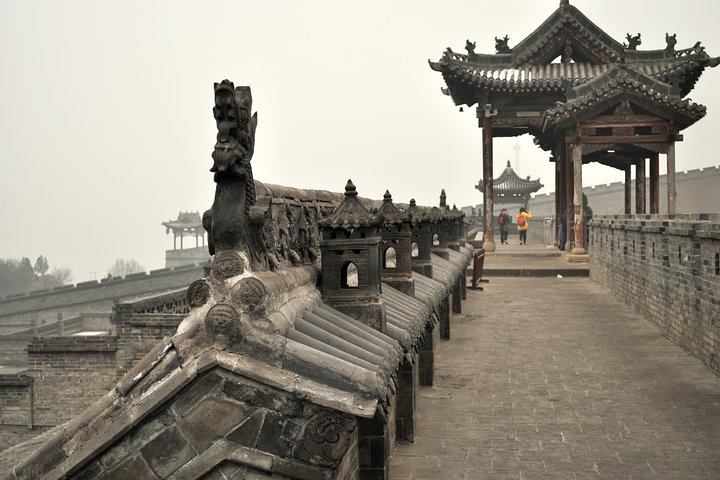 Pingyao Day Tour: Wang's Family Compound and Shuanglin Temple