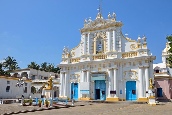 Mahabalipuram and Pondicherry trip from Chennai with 01 Night Accommodation