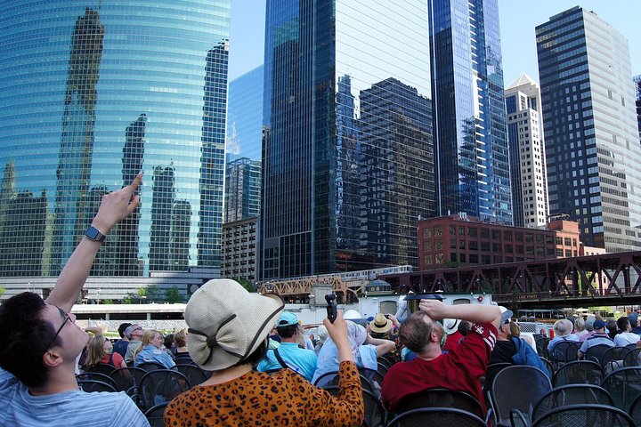 Chicago Architecture Center River Cruise aboard First Lady