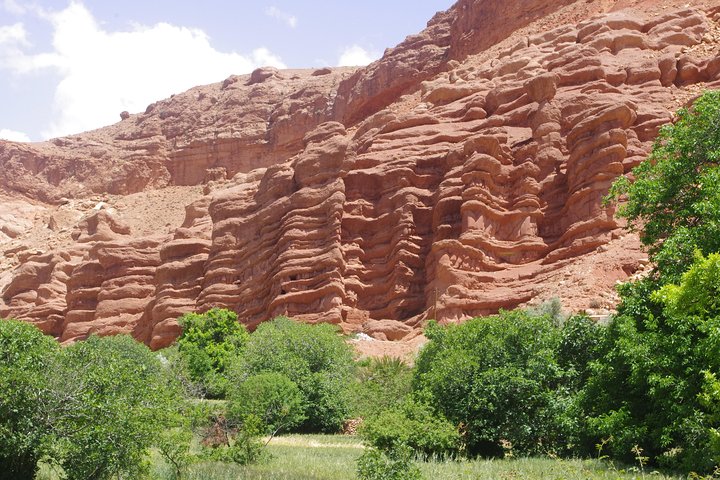 Hiking Valley of Roses and Dades Morocco
