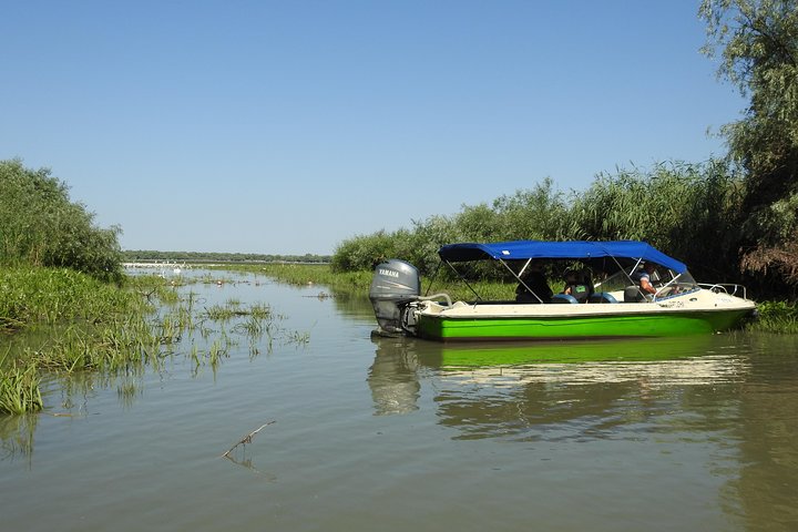 PRIVATE 8h tour: Mila23 and SULINA - the end of the Danube