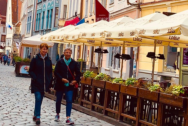 Helsinki to Tallinn Guided Tour -cruise ticket & pick up included