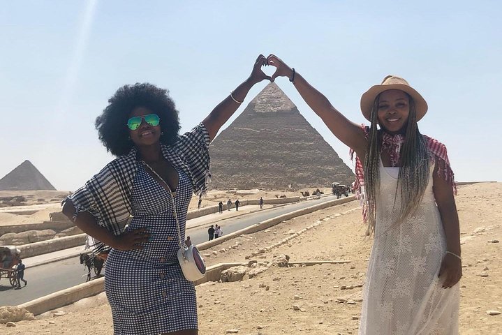 Private Tour to Giza Pyramids and sphinx from El Alamein