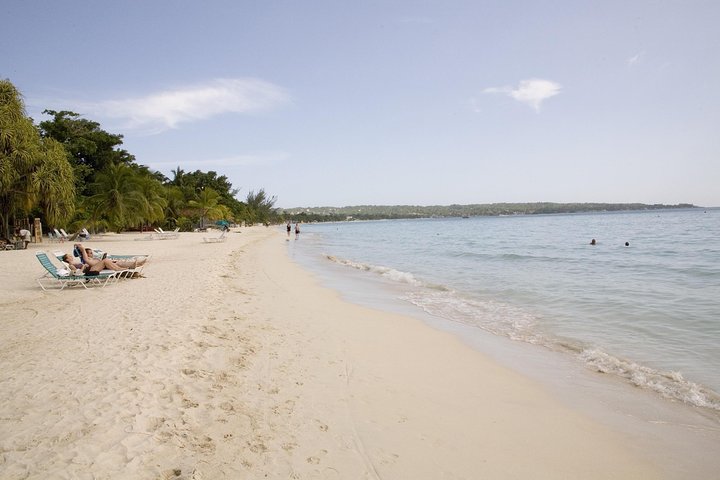 Party Catamaran: OpenBar, Music, Negril Beach, Rick's Cafe, Reef