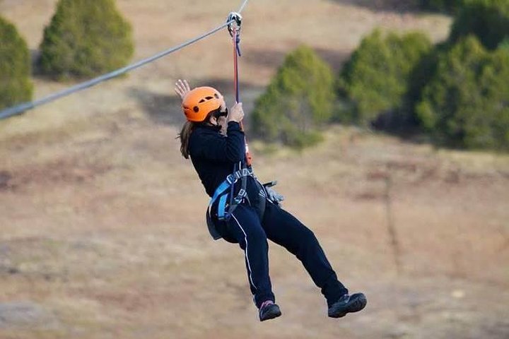 La Pirámide Park / WALK AND FLY (Zipline)