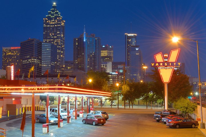 City Lights Atlanta Night-Time Bus Tour with Photos & Dinner Stop