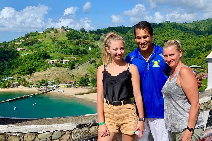 The Grand Circle 12-Hour All-Inclusive Island Experience