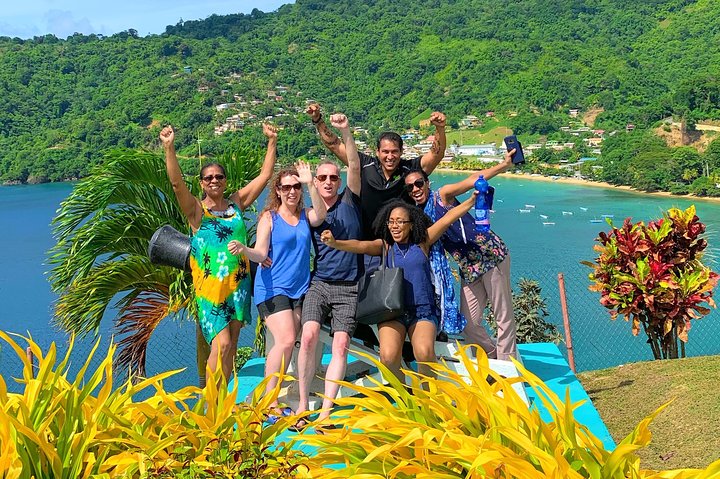The Grand Circle 12-Hour All-Inclusive Island Experience
