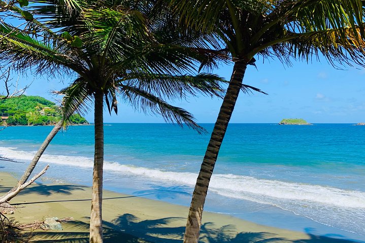 The Grand Circle 12-Hour All-Inclusive Island Experience