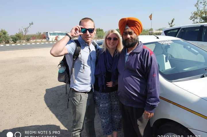 Private Transfer Agra to Jaipur with Fatehpur Sikri