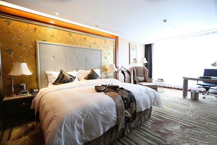6 Days Western Hunan In-depth Tour-Nature&Culture Experience(5-star hotel)