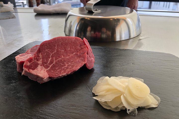 1-Day Kobe Highlights Tour including Sake Tasting