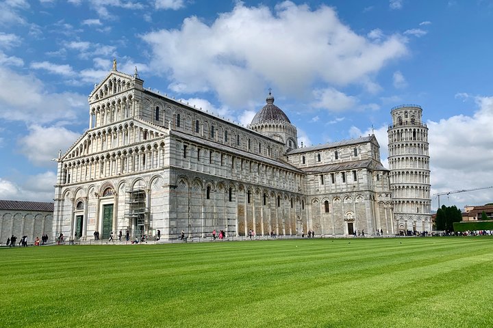 From La Spezia to Pisa with optional Leaning Tower Ticket