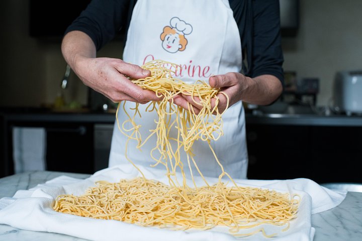 Private pasta-making class at a local's home with tasting in Mantua