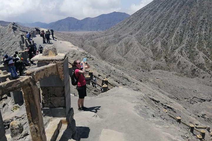 1 Day Bromo Private Day Tour with Madakaripura Waterfall