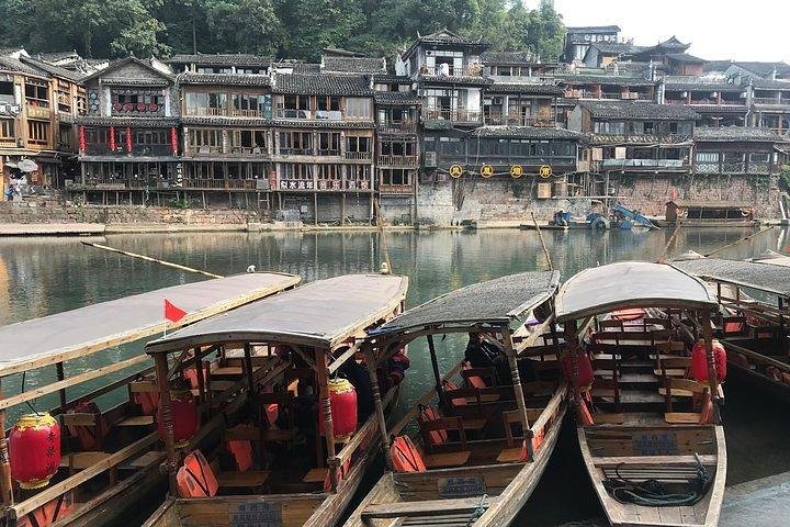 6 Days Western Hunan In-depth Tour-Nature&Culture Experience(5-star hotel)