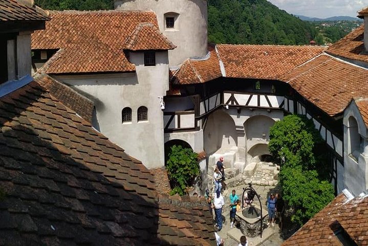 Dracula's Castle, Peles Castle and Brasov - Private Day Trip from Bucharest
