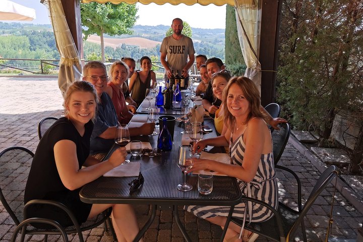 Barolo&Barbaresco Wine Experience with a local winemaker