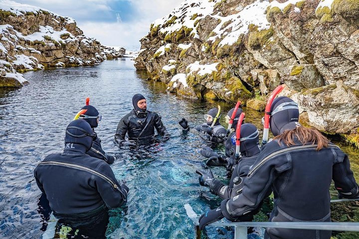 Silfra: Snorkeling Between Tectonic Plates - Meet on Location