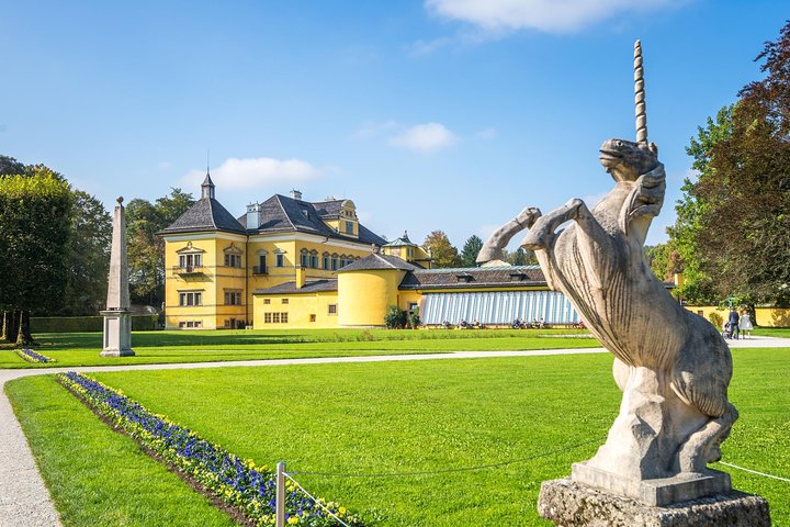 Customized Private Tour to Salzburg for Cruise Guests from Linz or Passau
