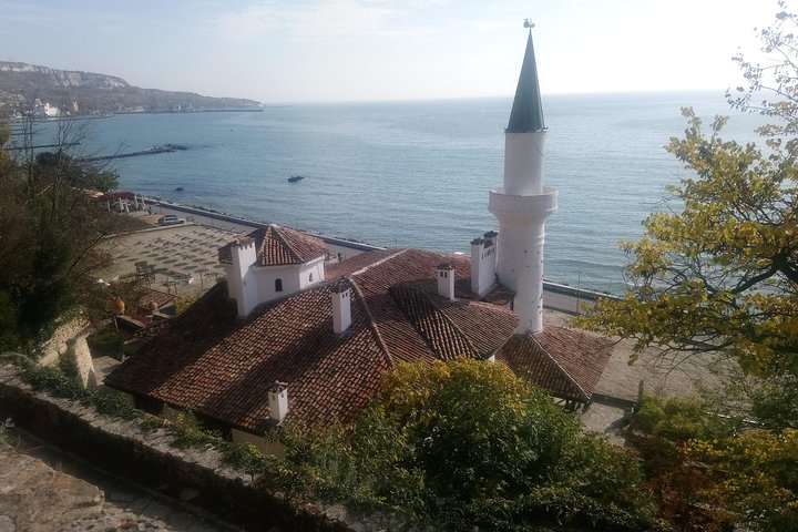 Discover cliffs and myths of Bulgarian Northern Black Sea coast