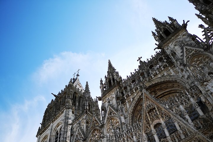 Private Tour: Rouen and Giverny Day Trip from Caen