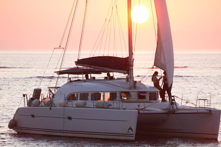 Catamaran Day & Sunset Cruises with meals Drinks and transportation