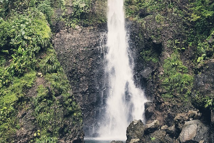 Middleham Falls Hike and Ti'tou Gorge Half-Day Excursion