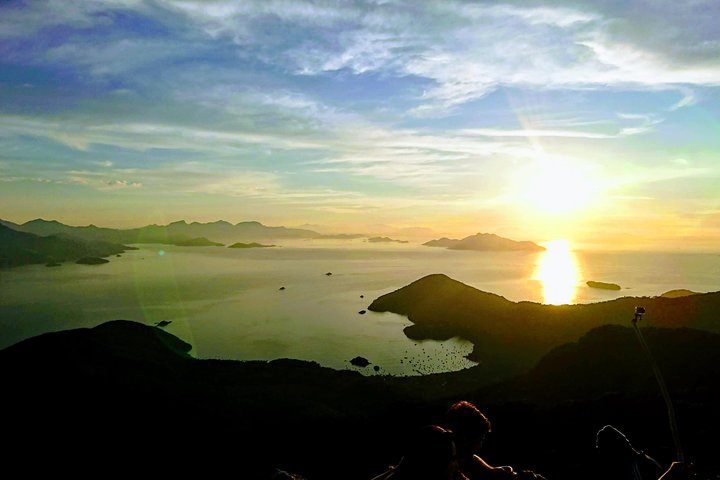 Ilha Grande: Pico do Papagaio - Private Hike - Sunrise or Daytime