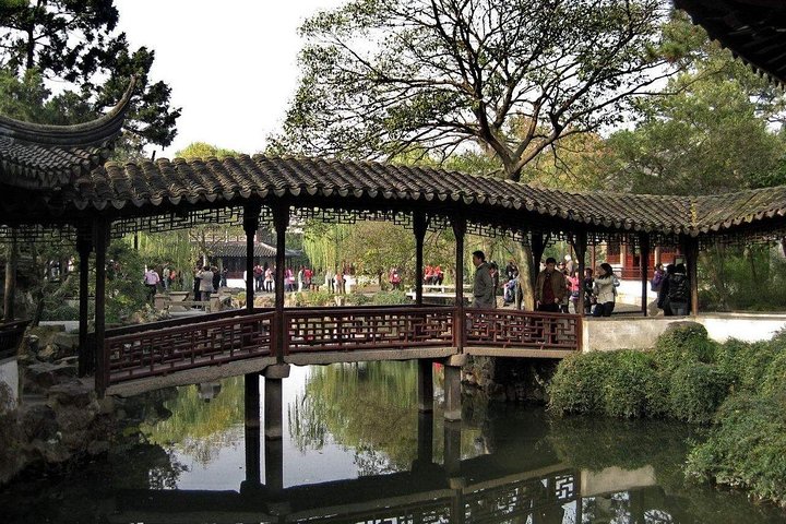 Private Flexible Suzhou City Tour with Tongli or Zhouzhuang Water Town Options
