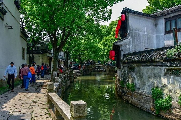 Suzhou and Tongli Water Village Private Day Tour with Lunch