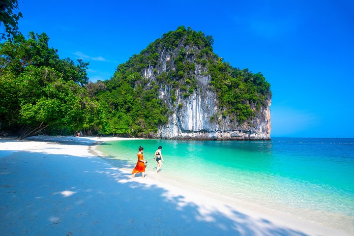 Krabi Hong Island Tour: Charter Private Long-tail Boat