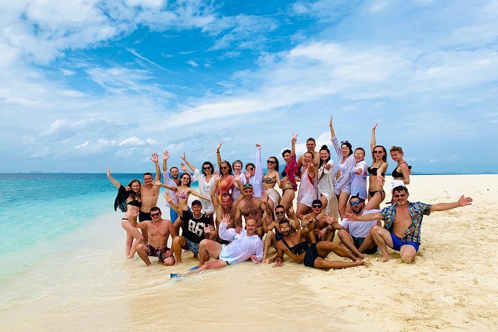 Phi Phi, Maya Bay & Khai Islands Speedboat Tour from Phuket