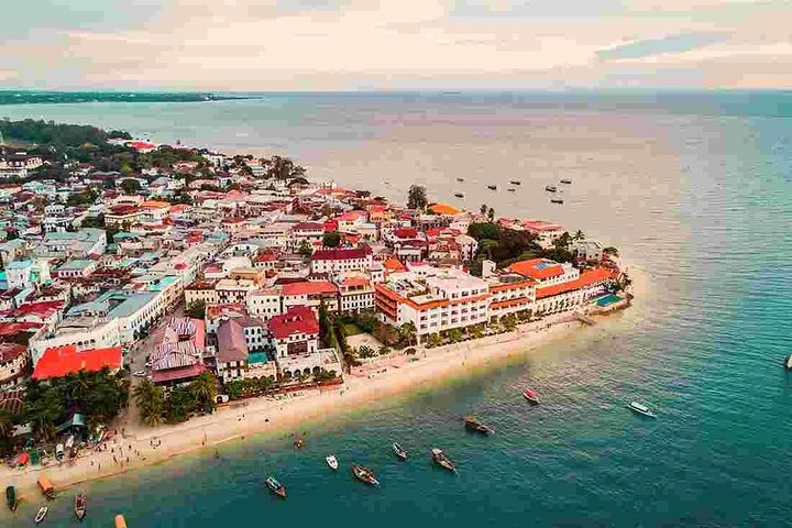 A Half Day Private Stone Town Tour