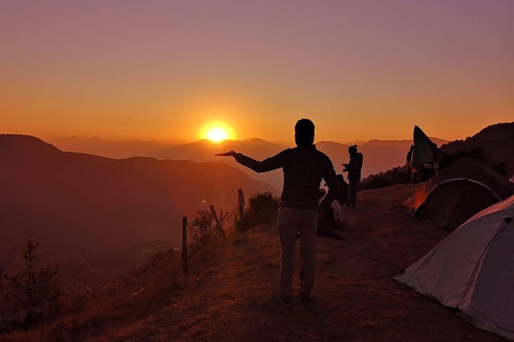 2-Day Private Trekking Tour to Australian Camp & Dhampus