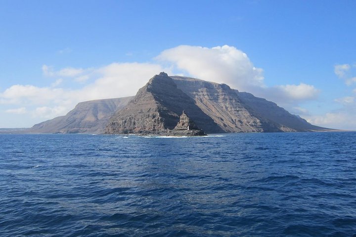 Teguise Market and La Graciosa Island Tour