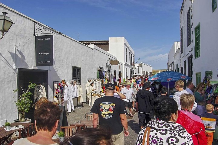 Teguise Market and La Graciosa Island Tour