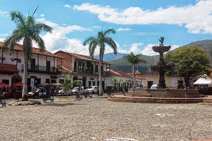 Santa Fe de Antioquia Tour with Western Bridge Visit